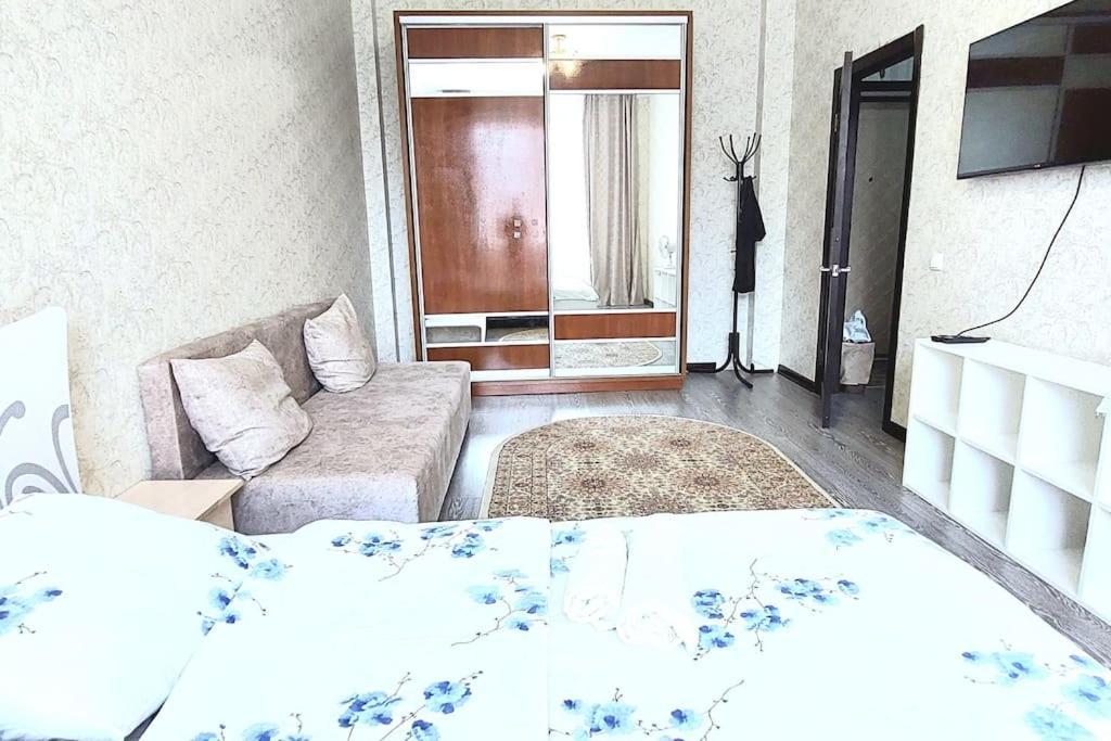 Аэропорт 15 Минут Экспо Бульвар Daire Astana Dış mekan fotoğraf